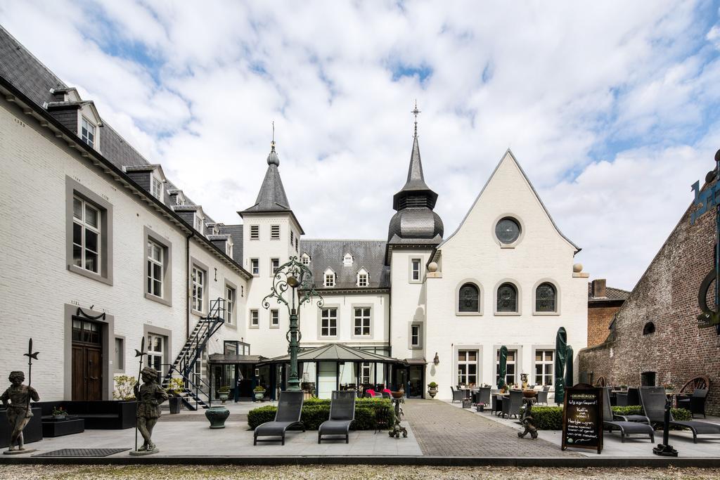 Hotel Kasteel Doenrade Buitenkant foto